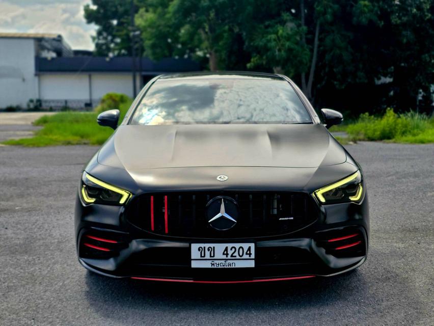 Mercedes-Benz CLA35 AMG ปี 2020 รถสีดำ Wrap ดำด้าน รถศูนย์ รูปที่ 2