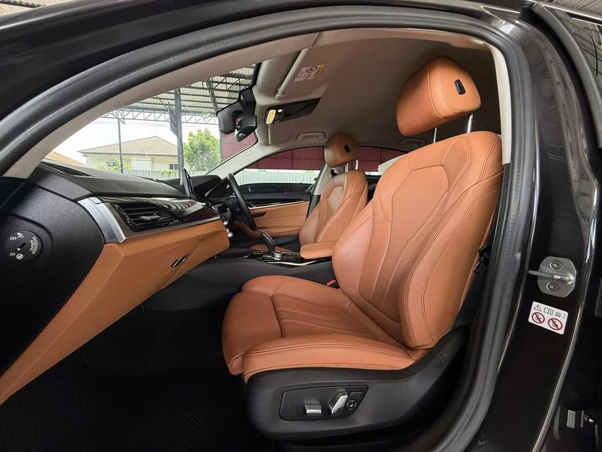 Bmw 530e 2.0Elite hybrid ปี19 รูปที่ 15