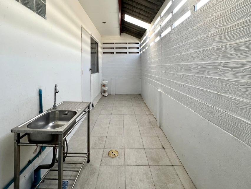 บ้านสวนธนาการ์เด้น กาญจนาภิเษก 16