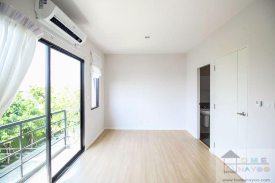 ขายทาวน์โฮม มือสองสภาพสวยเจ้าของขายเอง แถวสะพานใหม่ ราคาดี ลดราคาพิเศษสุดๆ หน้าบ้านหันไปทางทิศใต้ 12