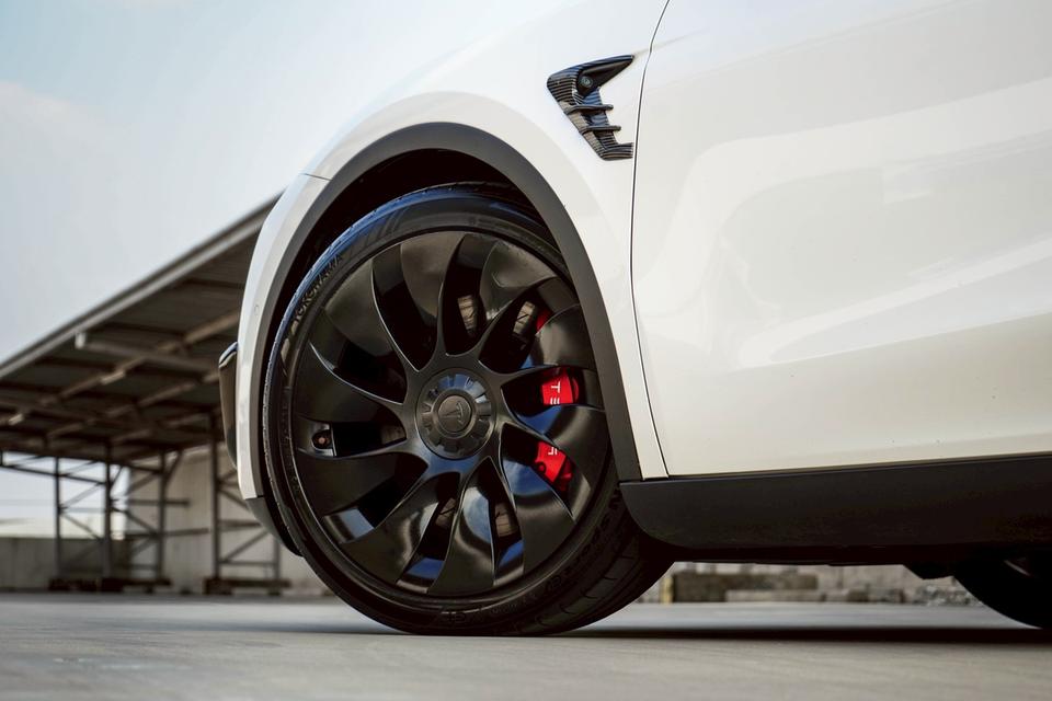 รหัสรถ CBL9339 TESLA Model Y Long Range AWD (Dual Motor) AT 2022 รูปที่ 13