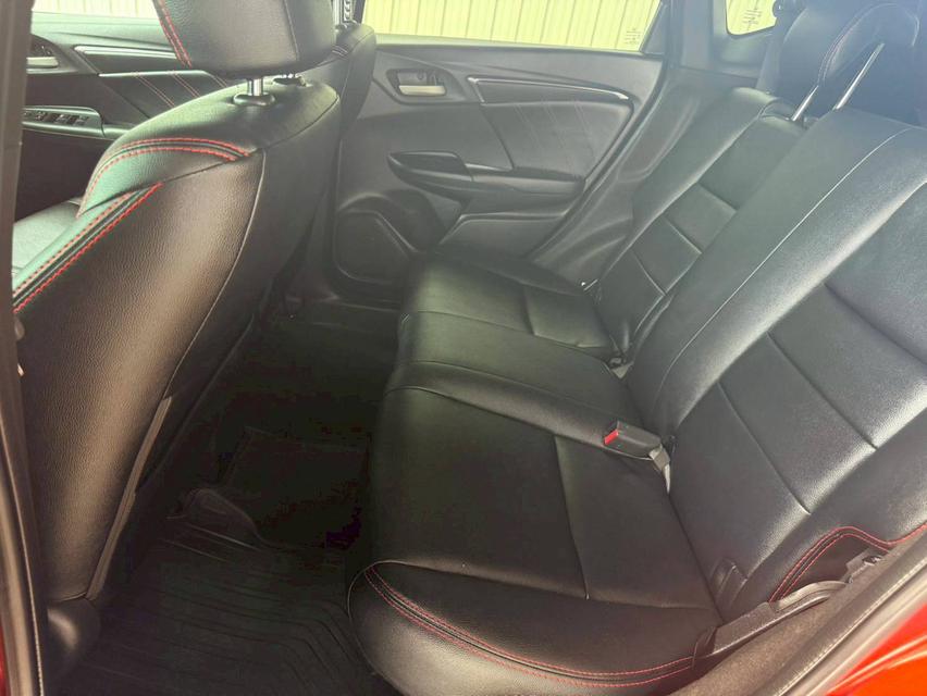Honda Jazz 1.5RS ปี20 13