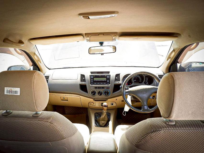 TOYOTA HILUX VIGO 2.5 E VN Turbo PRERUNNER DOUBLE CAB เกียร์ ธรรมดา สีดำ ปี2010  15