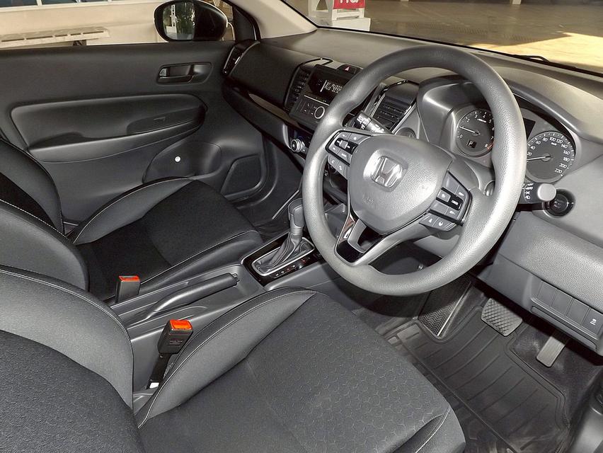 รหัสรถ KCY3809 HONDA CITY HATCHBACK 1.0 TURBO S+ AUTO ปี 2025 สีขาว 9