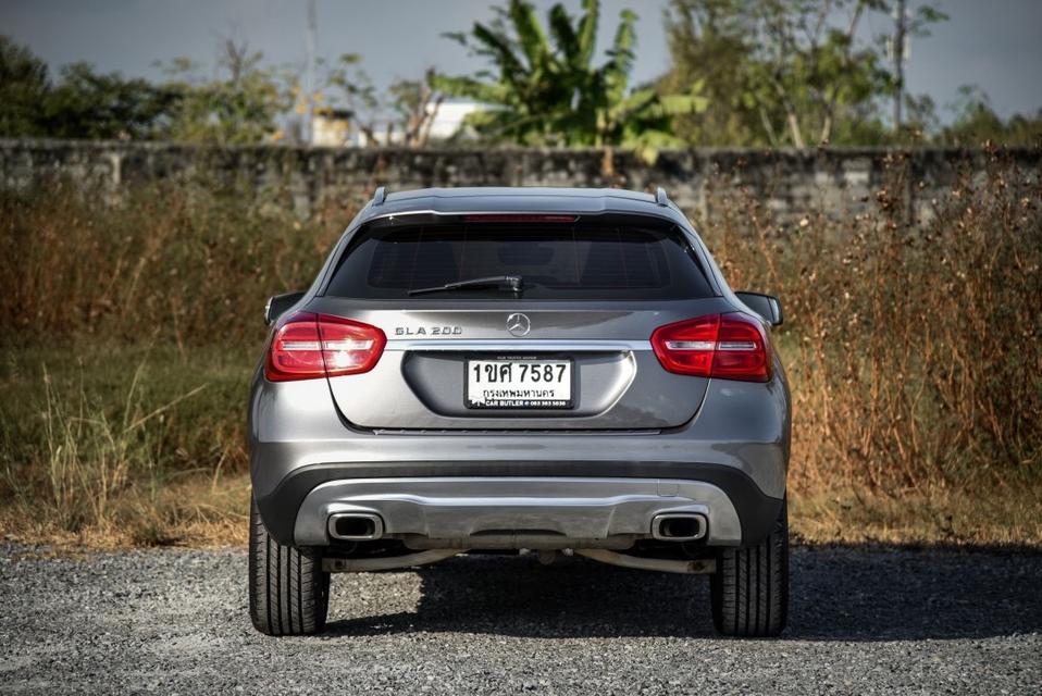 Mercedes-Benz GLA200 1.6 Urban AT 2015 รหัส CBL7587 3