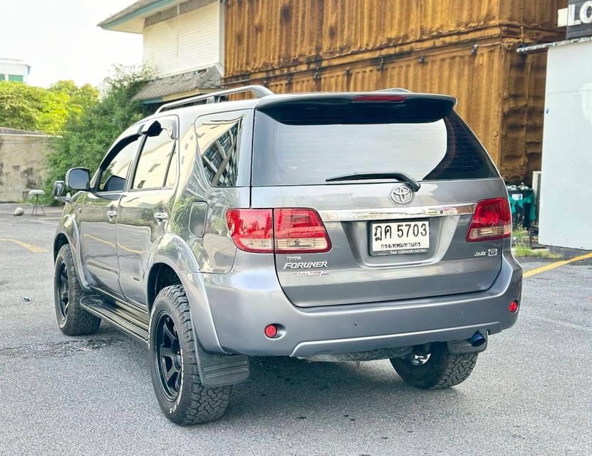 Toyota Fortuner 3.0 G เกียร์ธรรมดา ขับ 4 สีเทา ปี 2006 7