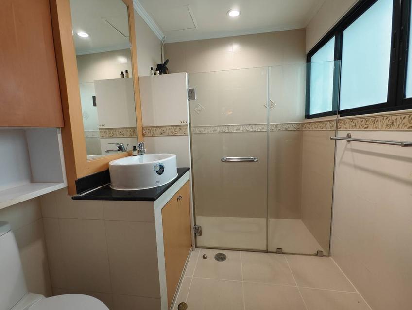  ปล่อยเช่า Sathorn Gardens 2 ห้องนอน วิวสระ ใจกลางสาทร CBD 19