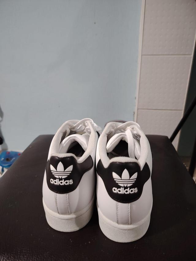 adidas superstar สีขาว size 5UK 2