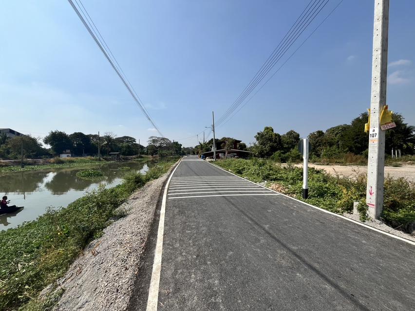 ที่ดิน 1 ไร่ 95 ตรว ติดถนน ติดคลองพระพิมล ไทรน้อย นนทบุรี เจ้าของขายเอง 3