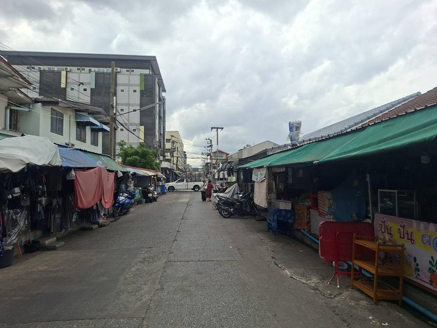 ขายบ้านพร้อมที่ดิน ทำเลค้าขาย อยู่กลางใจตลาด.4.มุมเมือง 10
