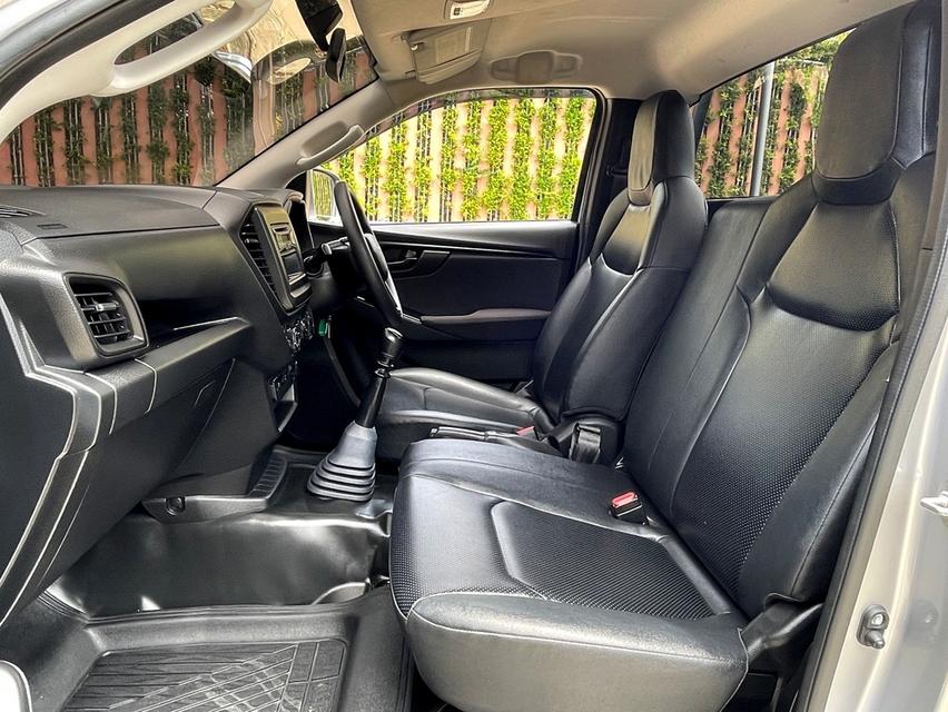 Isuzu Dmax 3.0Ddi S 4wd ปี20 11