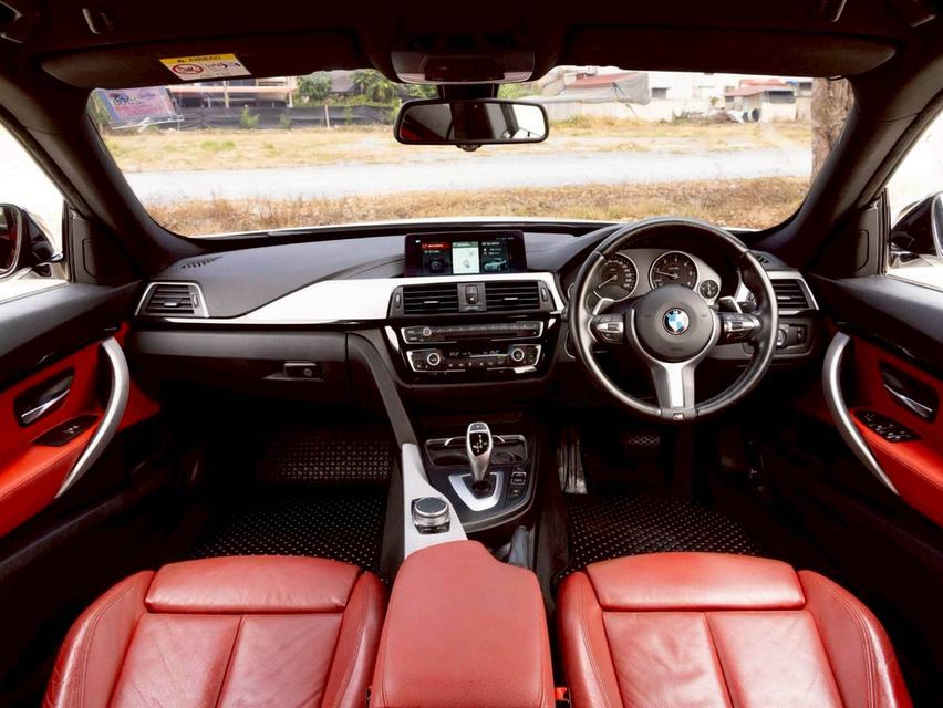 BMW 320D GT Msport ปี20 13