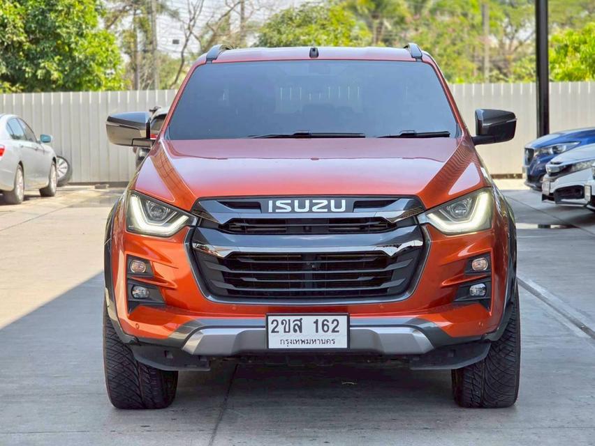 Isuzu Dmax v-cross 3.0M 4wd ปี22 รูปย่อยที่ 2