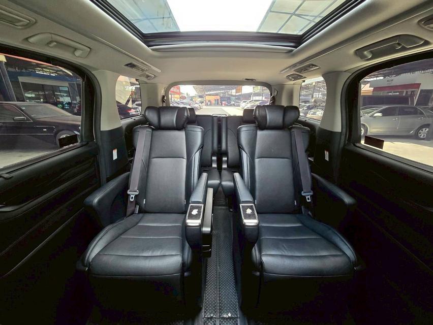 TOYOTA ALPHARD 2.5 S C PACKAGE ปี 2020 14