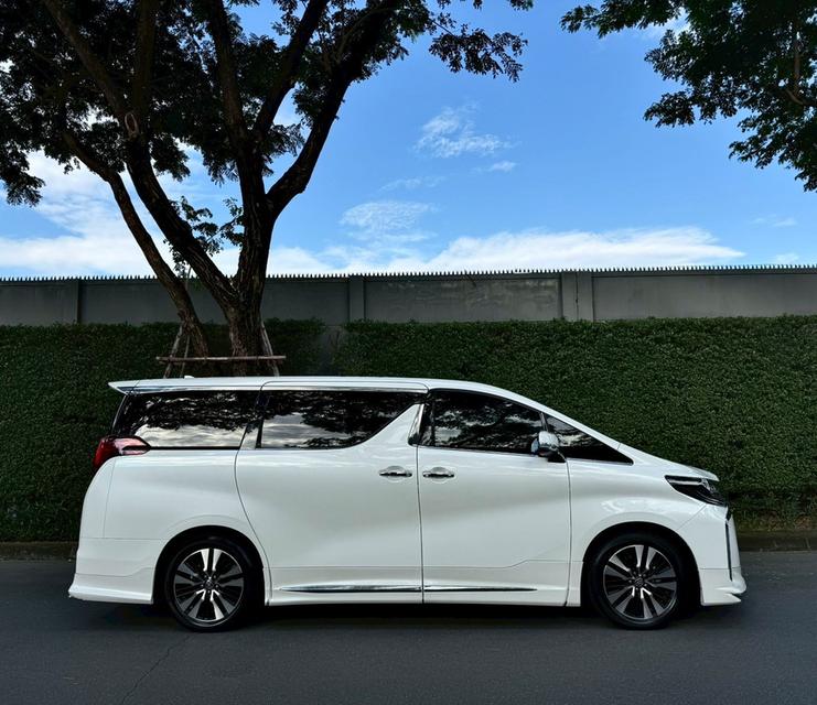 TOYOTA ALPHARD 2.5 SC package