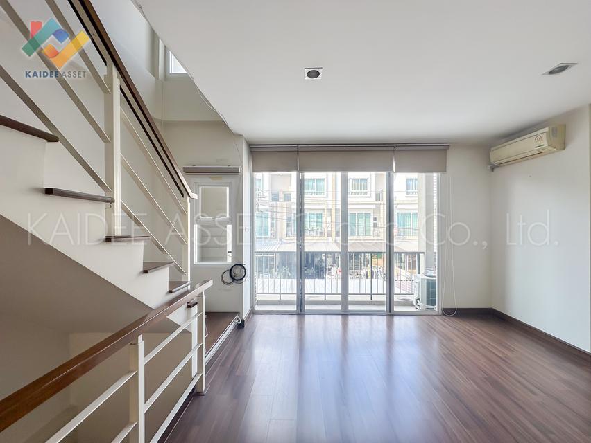 ลุมพินี ทาวน์ เพลส รัชโยธิน-เสนา | ทาวน์โฮม จันทรเกษม 8