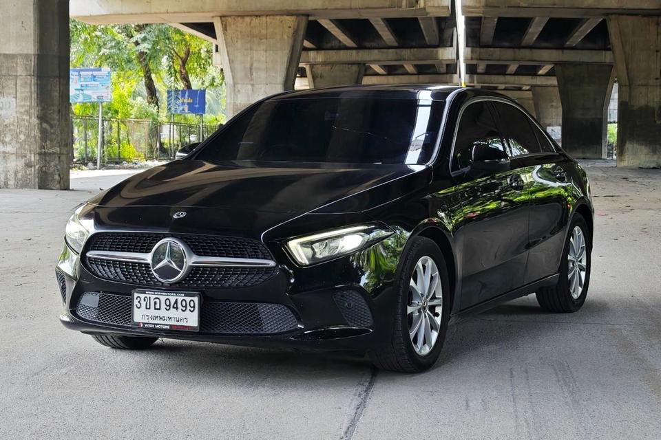 2022 Mercedes-Benz A200 W177 AT รถสวย มือเดียว ป้ายแดง ไมล์น้อย