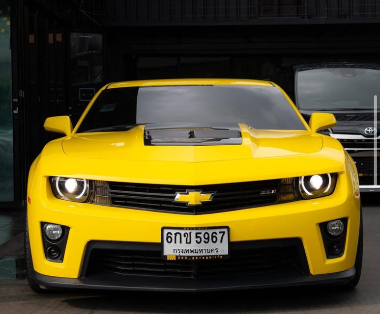 Chevrolet Camaro ZL1 ปี 2013 สีเหลือง 3