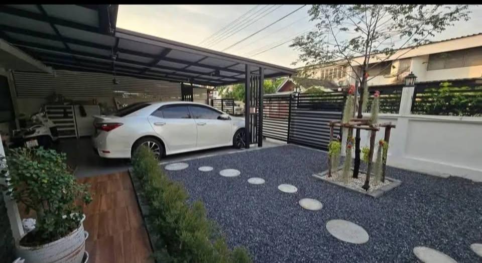 ขายบ้าน 2 ชั้น หมู่บ้านพฤกษชาติ รามคำแหง 118 แยก 79  5
