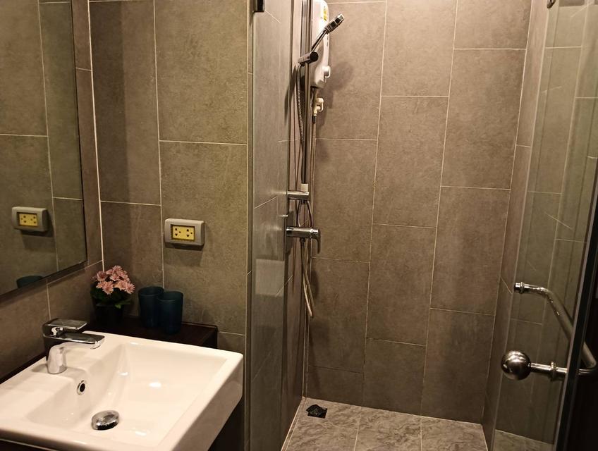 ปล่อยเช่า C Ekkamai 888/490 9