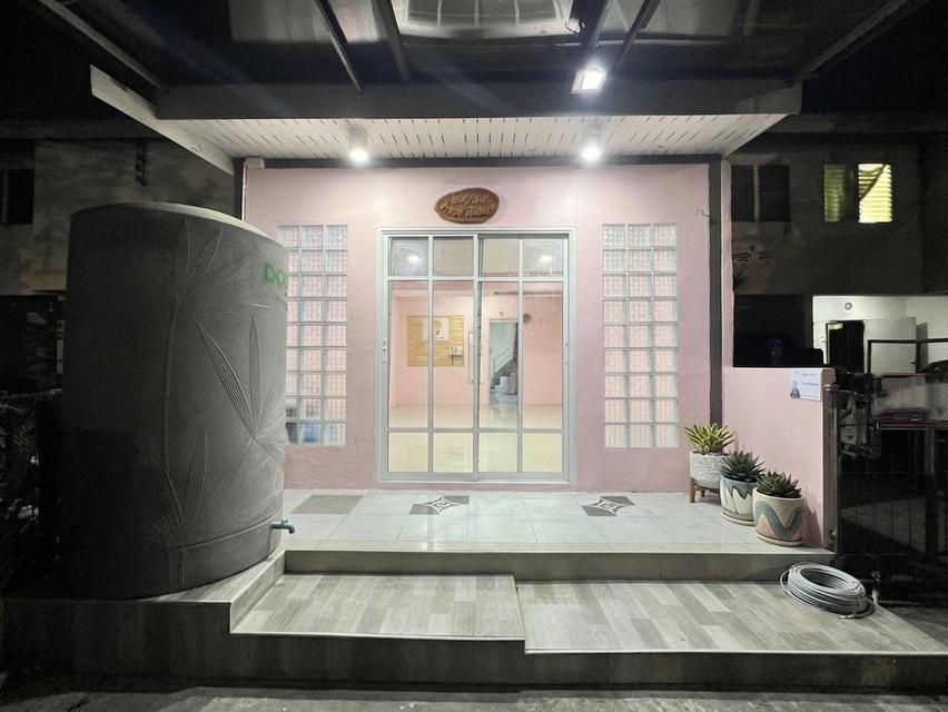 ขายทาวน์โฮม หมู่บ้านเอื่ออาทร 7/3 ลำลูกกาคลอง7 799,000 บาท 2