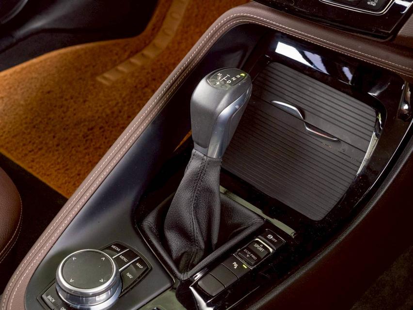 ขาย BMW X1 Sdrive 18D ปี18 10