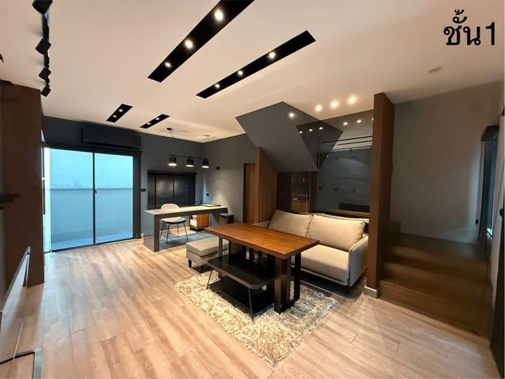 ให้เช่า/ขายทาวน์โฮม 3 ชั้น บ้านกลางเมือง ศรีนครินทร์-อ่อนนุช เขตประเวศ โทร 0899219224 2