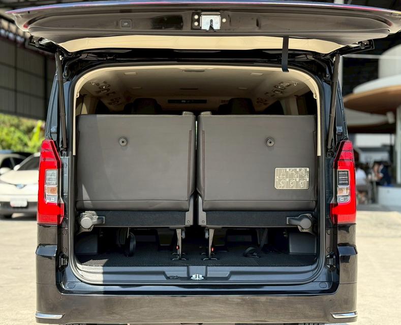 TOYOTA MAJESTY 2.8 GRANDE ปี 2020 18