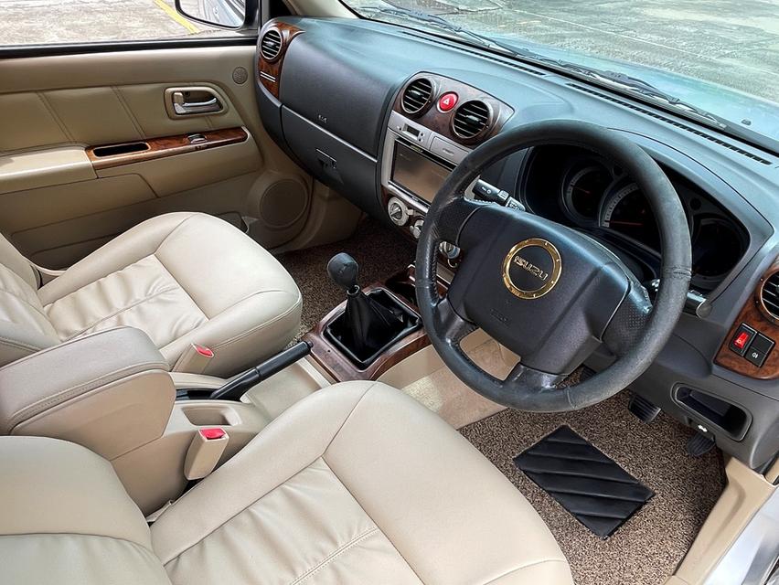 ISUZU MU-7 3.0 S ปี 2008 เกียร์MANUAL สภาพนางฟ้า 9