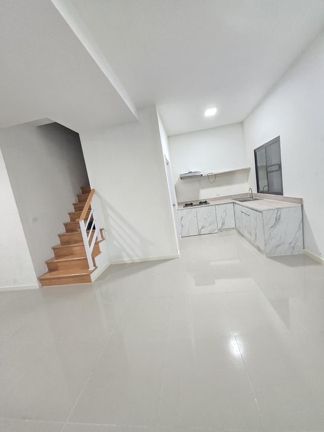 ให้เช่าทาวน์โฮม(บ้านใหม่) โครงการ : เดอะคอนเนค สุวรรณภูมิ4 ซ.กิ่งแก้ว 37 (ใกล้สนามบินสุวรรณภูมิ) 8