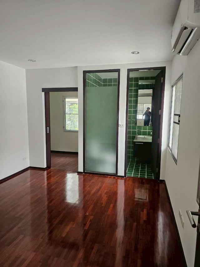 ขาย โนเบิลทารา งามวงศ์วาน 96 ตารางวา 3 ห้องนอน 4ห้องน้ำ ถือกระเป๋าเข้าอยู่ได้เลย เจ้าของขายเอง สนใจติดต่อ 086-8303315 6