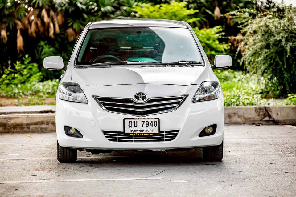 Toyota Vios 1.5E ปี 2010 เกียร์ออโต้ สีขาว