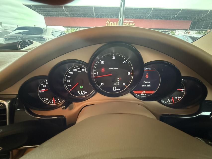Porscne Panamera 3.0 V6 ปี13 รูปที่ 4