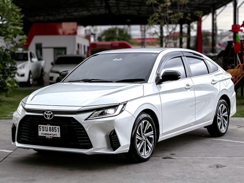 ขายรถยนต์มือสอง Toyota Yaris Ativ 1.2 Premium Luxury CVT ปี 2024