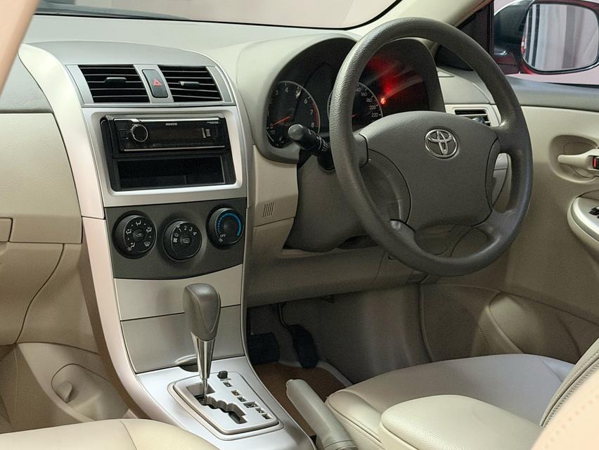 2010 TOYOTA COROLLA ALTIS 1.6 E รถมือเดียวออกป้ายแดง รถวิ่งน้อย เข้าศูนย์ทุกระยะ รถไม่เคยมีอุบัติเหตุครับ รูปที่ 12