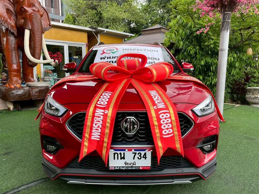 รถMG ZS TOP ตัว V SUNROOF เครื่อง1.5cc.AUTO ปี 2024 
