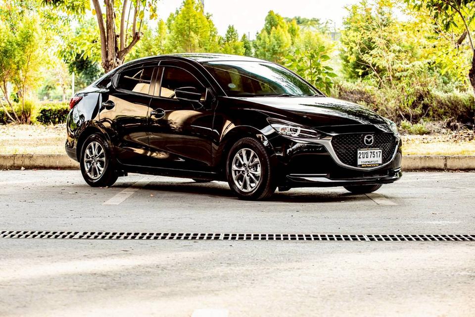 Mazda2 1.3 C Sedan ปี 2021 สีดำ มือเดียวป้ายแดง 5