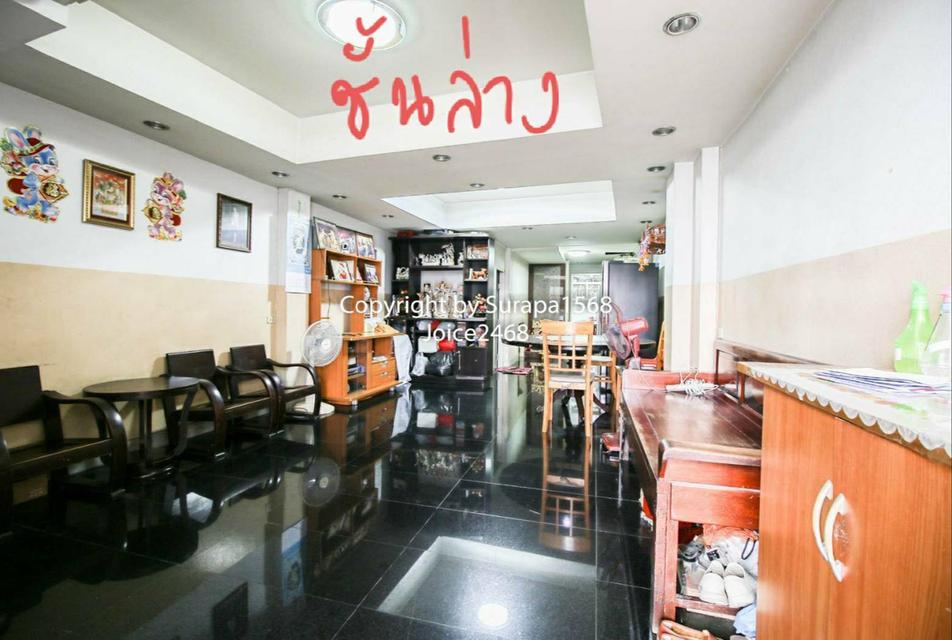 อาคารพาณิชย์ เนื้อที่ 22.6 ตร.วา ตลาดพลู-รัชดา - อาคาร 4 ชั้น กับ 1 ชั้นลอย ทุกชั้น มีห้องน้ำ - จอดรถยนต์ด้านหน้าได้ 3 คัน - 6.9 ลบ. 6