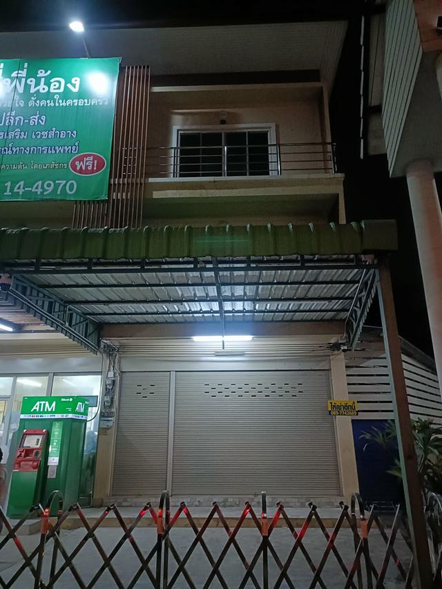ขายอาคารพาณิชย์ 3 ชั้น ห้องมุม พื้นที่ข้างใหญ่พิเศษ 38 ตร.ว. ทำเลทองติดถนนวงแหวนรอบ 2 หางดง เชียงใหม่ 3
