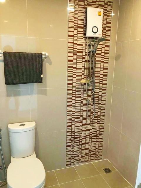 ให้เช่าทาวน์โฮม 2 ชั้น ตลาดบางบัวทอง 600 ม.รัตนาธิเบศร์ 18 ตร.วา. หลังมุม 3 นอน รพ.บางบัวทอง 380ม. เซ็นทรัลเวสต์เกต 3 กม 4