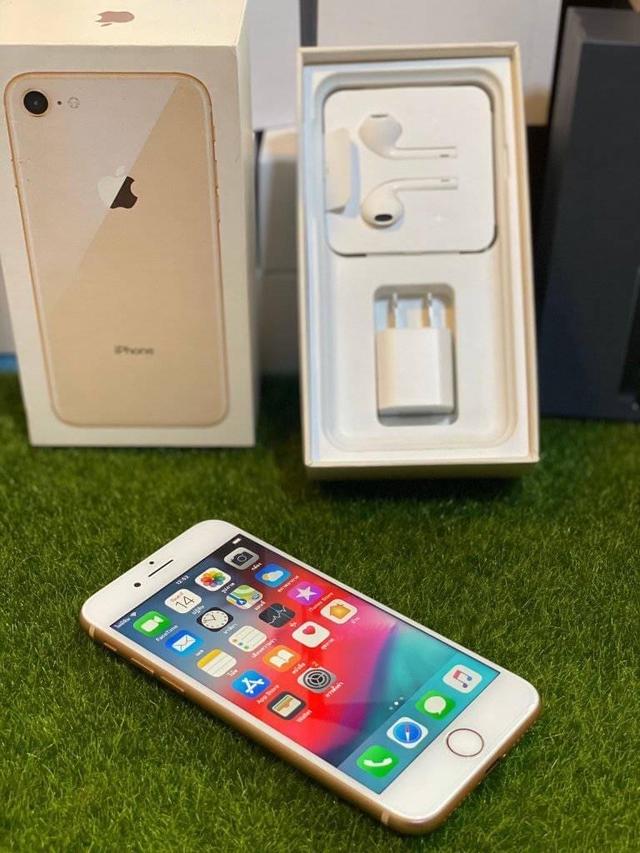 ส่งต่อ iphone 8 สภาพใหม่เอี่ยม 3