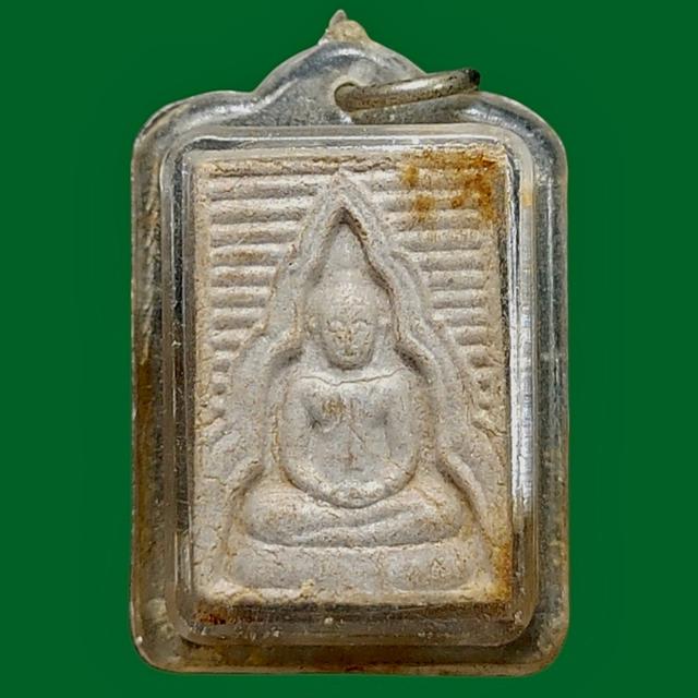 หลวงพ่อโสธร วัดประชุมราษฎร์ จ.ปทุมธานี เนื้อผง มีกริ่งในตัว