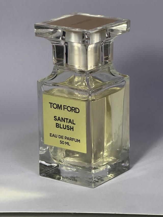 น้ำหอมมือสอง Tom Ford Santal Blush Eau de Parfum ขนาด 50 มล. น้ำหอมสภาพใหม่มาก ในราคา 2,800 บาท