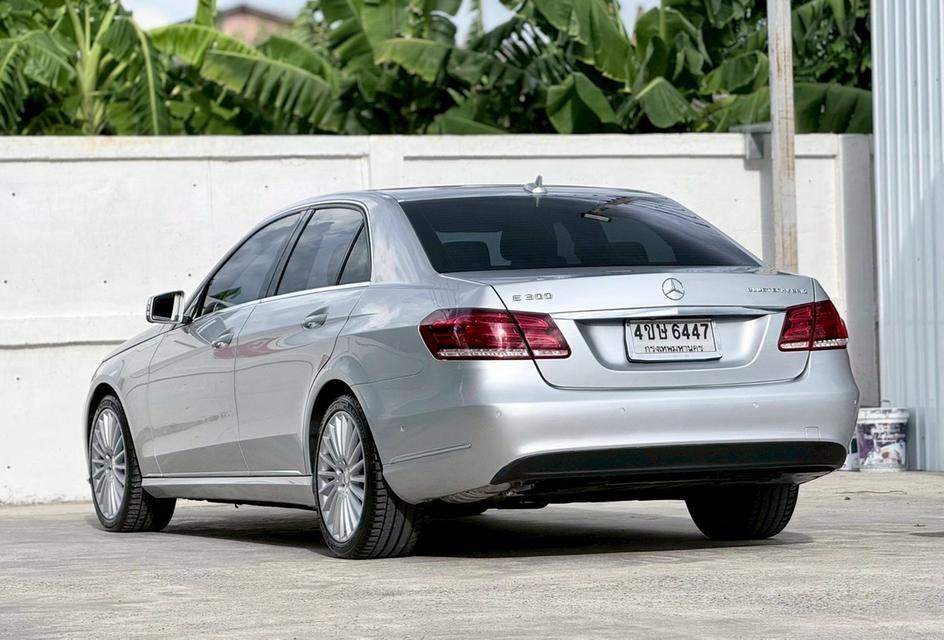 BENZ E-CLASS, E300 BLUETEC HYBRID ปี2014 โฉม W212 ปี10-16 สีเทา ออโต้ 👉เลขไมล์ 95,108 กม.  ✅️✅ รๅคๅ 398,000.- ⭕️⭕️ ผ่อน 8,xxx / 72 งวด #E30 รูปที่ 7