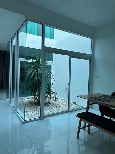 ให้เช่าทาวน์โฮม สไตล์ Modern Minimal โครงการเอเรน บางนา AREN BANGNA บางนา กม.8 ติด Mega บางนา 2