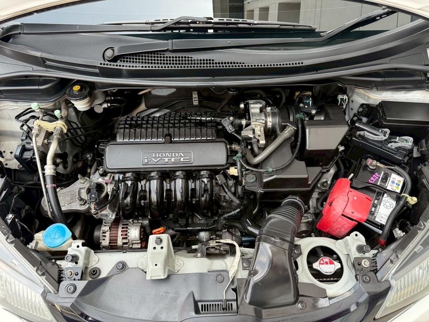 💎 HONDA JAZZ 1.5V i-VTEC 2016 สีขาว มือเดียวป้ายแดง รูปที่ 17