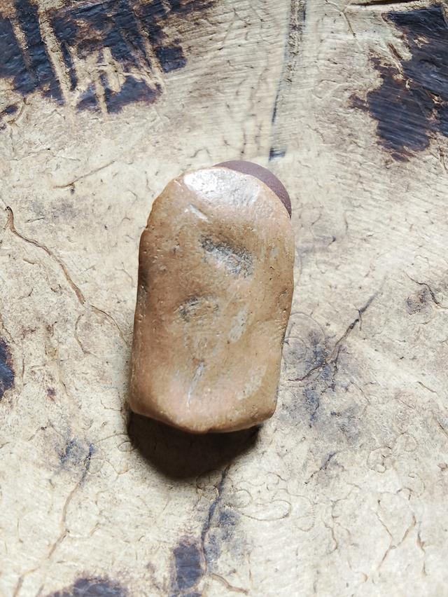 พระเครื่องหลายรุุ่นหลายราคา รูปที่ 15