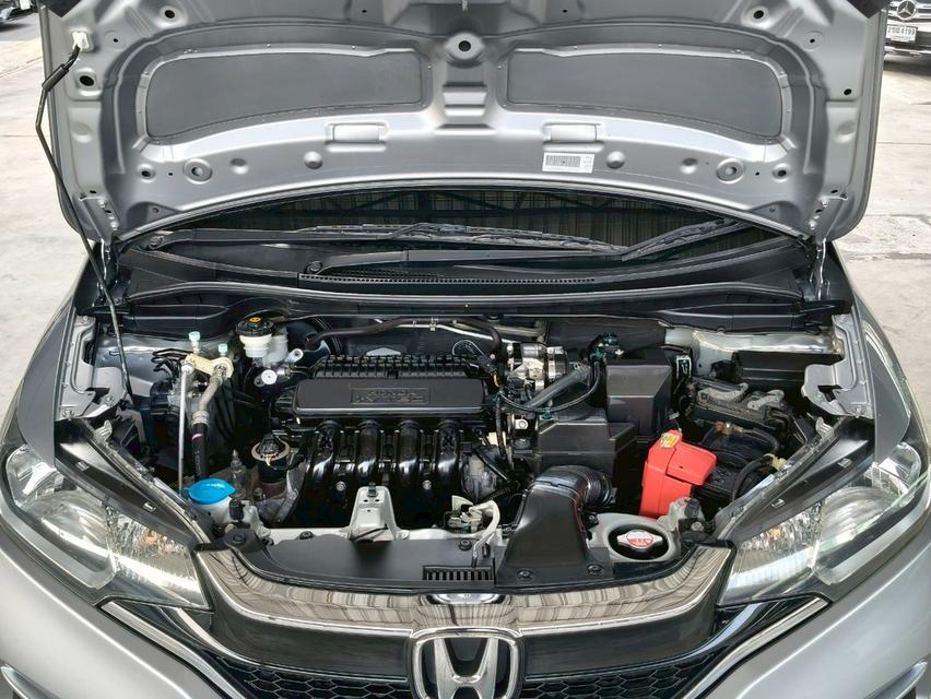 รถเข้าใหม่! Honda Jazz GK 1.5 V ปี 2019 สีเทา 11