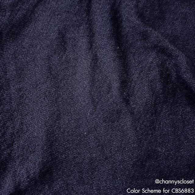 USED Uniqlo - Sheer Navy Blue T-Shirt | เสื้อยืดสีกรมท่า น้ำเงิน เสื้อโอเวอร์ไซส์ ซีทรู แขนสั้น คอกลม สีพื้น แท้ มือสอง 6