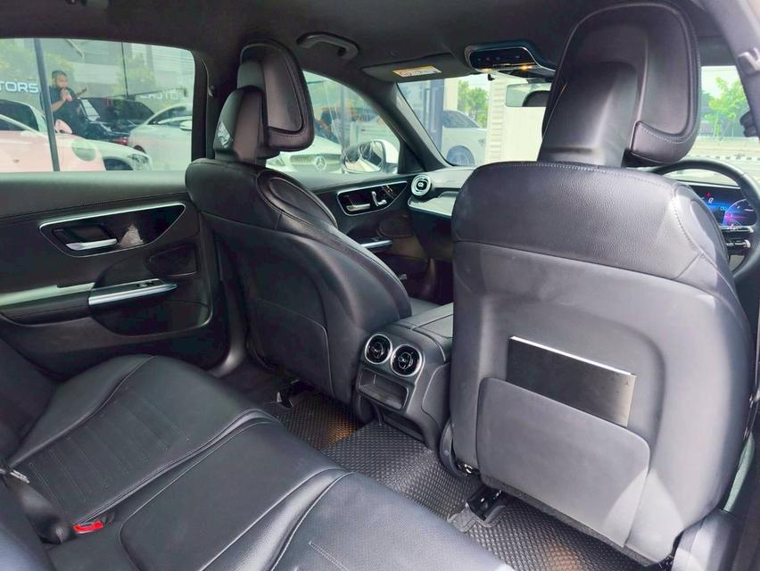 รหัสรถ KPV6941 2024(ยังไม่จดทะเบียน) BENZ C220d AMG LINE สีขาว 9